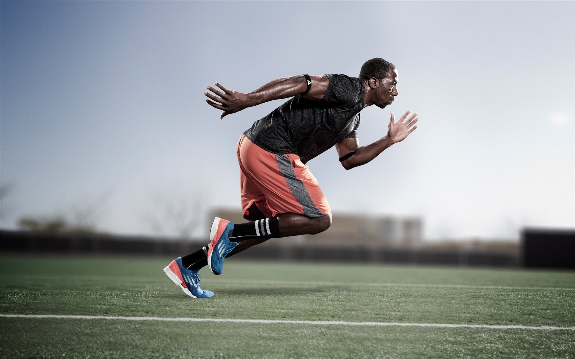 篮球运动员专项体能训练负荷监测与调节技术,基础阶段篮球训练负荷安排