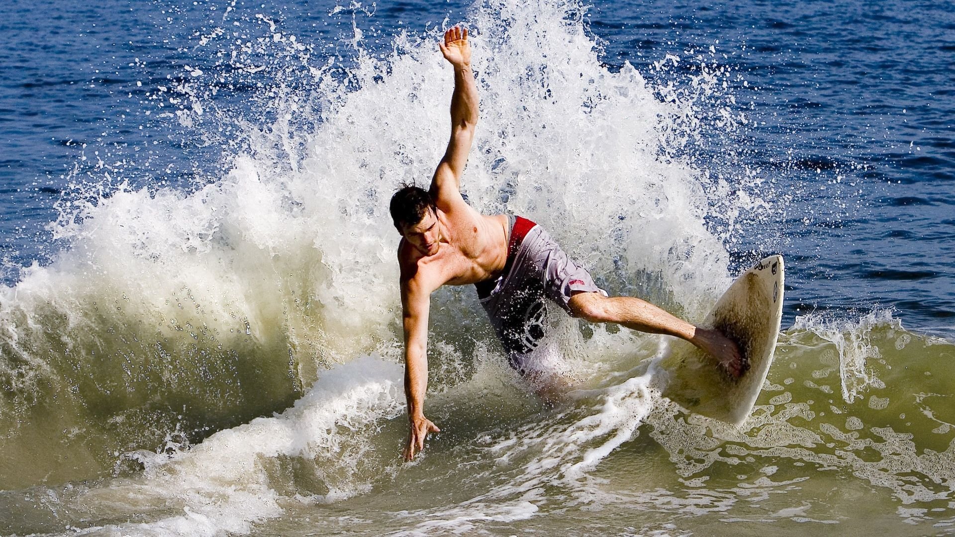 压哨进攻中节奏掌握的重要性解析，压哨进场什么意思