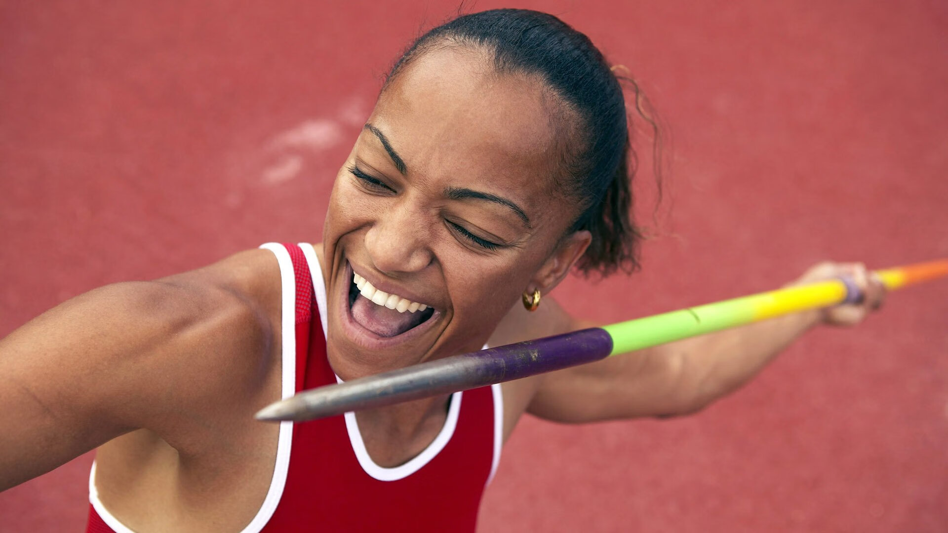 爱游戏-如何通过掩护制造空位三分机会